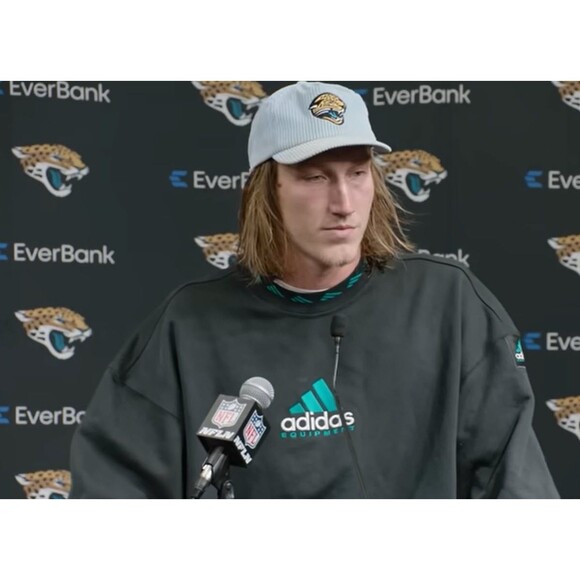 adidas Originals Retro 90s EQT Equipment Logo Sweatshirt Black Crewneck Size M - Picture 5 of 10